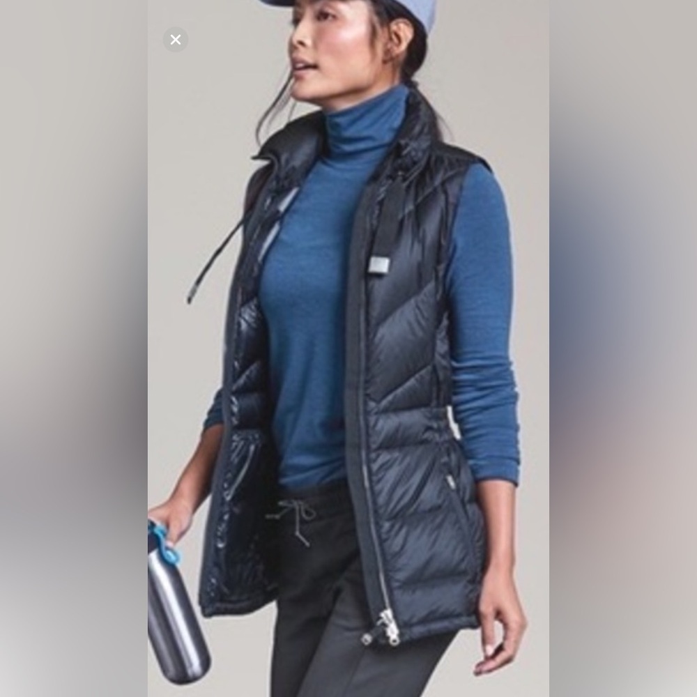 Athleta Banner Peak Down Vest in Black, Size XS. EUC Puffer, dual zipper. - Picture 8 of 15